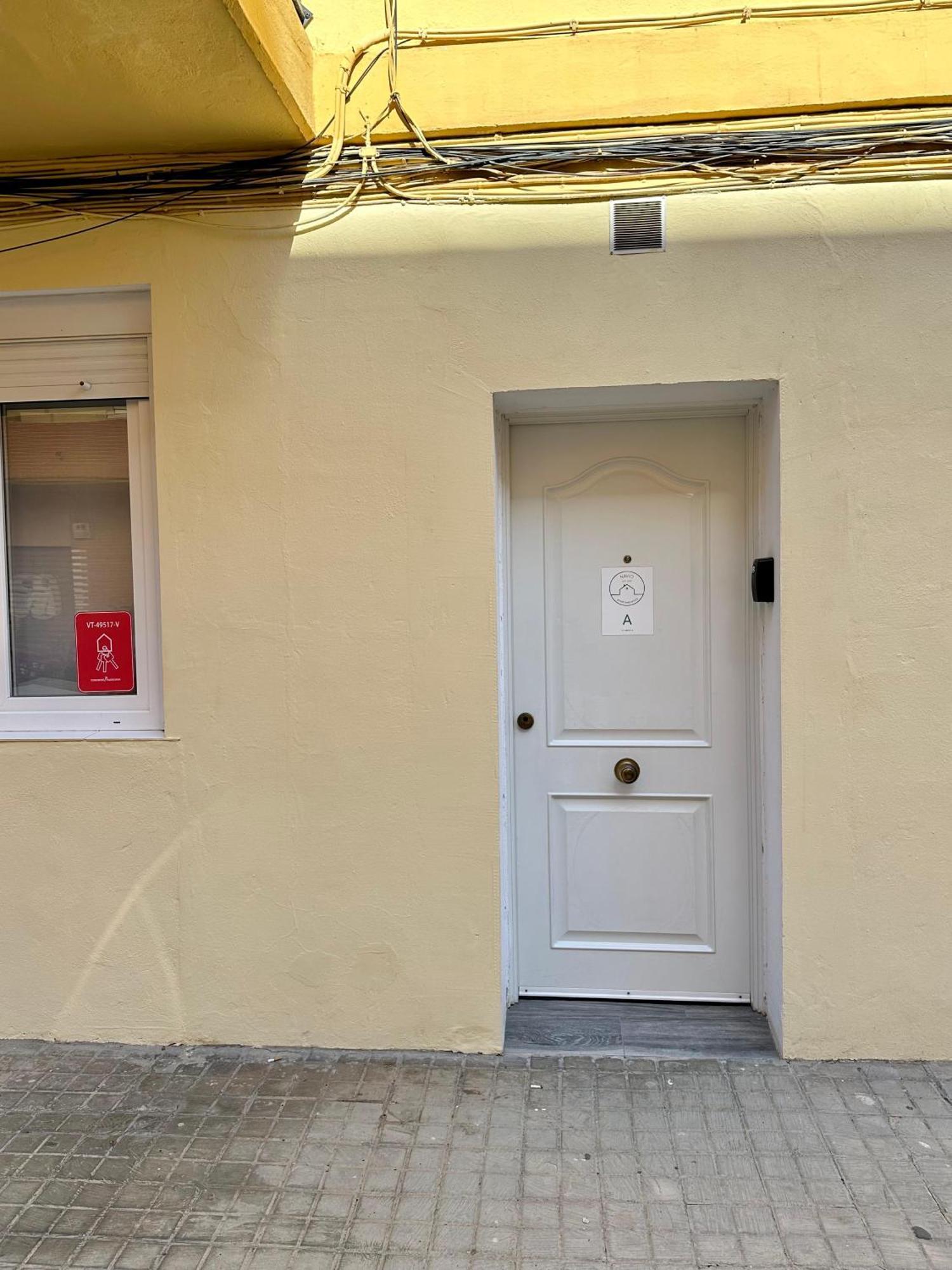 Apartamentos Navio Valencia Exterior photo
